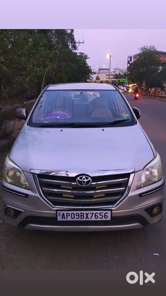 Toyota Innova Diesel 2011