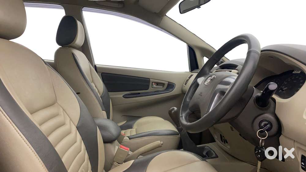 Toyota Innova 2.5 Gx (diesel) 8 Seater, 2014, Diesel