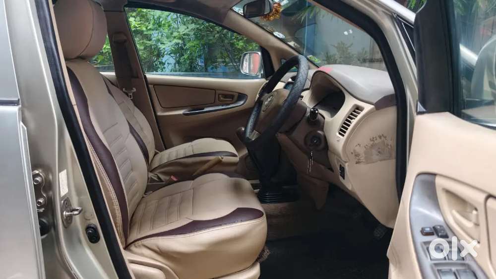 Toyota Innova 2.5 G 2008 Tax 2028 Cf 2028