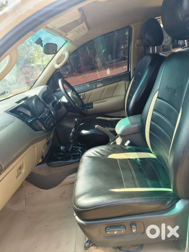 Toyota Fortuner 3.0 4x4 Manual, 2014, Diesel