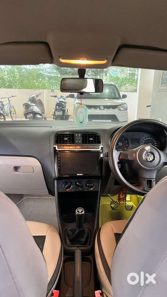 Volkswagen Polo Petrol 2011