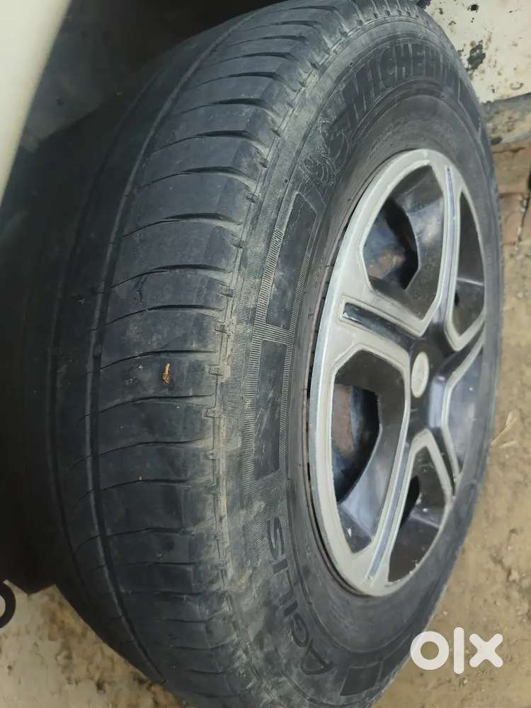 Very Good Condition Rto Jaunpur Registration Valid 2031