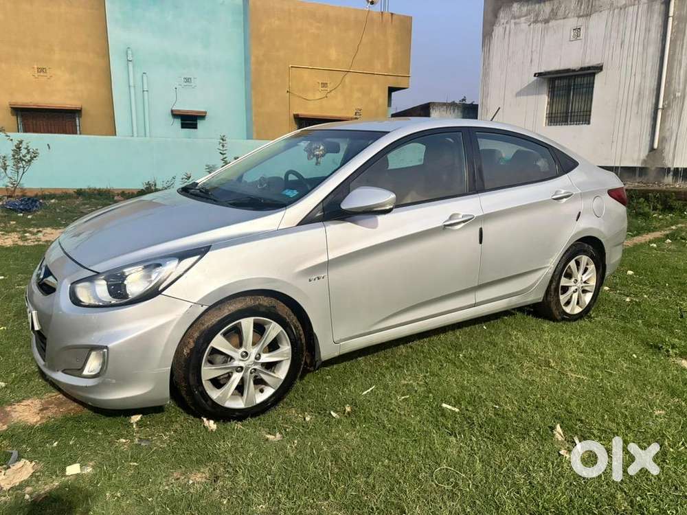 Hyundai Fluidic Verna 2011 Petrol Well Maintained