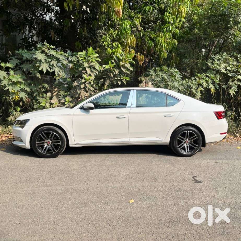 Skoda Superb Style 2.0 Tdi At, 2016, Diesel