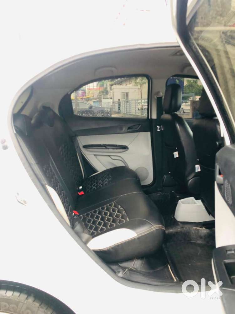 Tata Tiago 1.2 Revotron Xt (o), 2022, Petrol