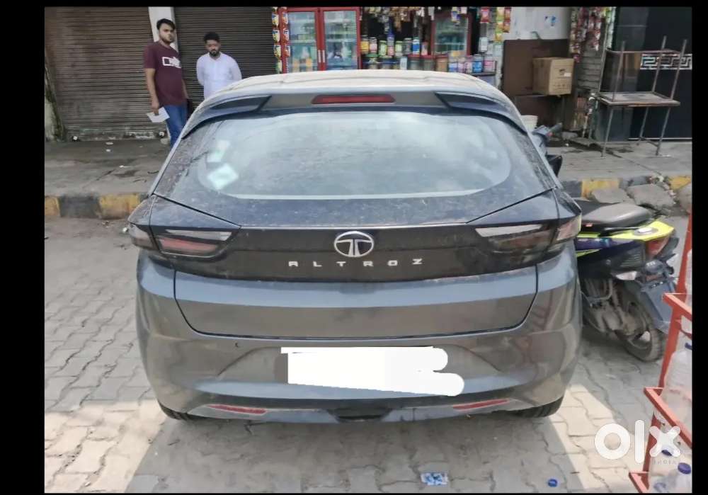 Tata Altroz 2024 Cng & Hybrids 71000 Km Driven