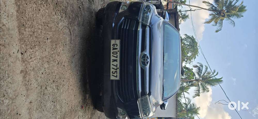 Toyota Innova Crysta 2.8 Z Top Model