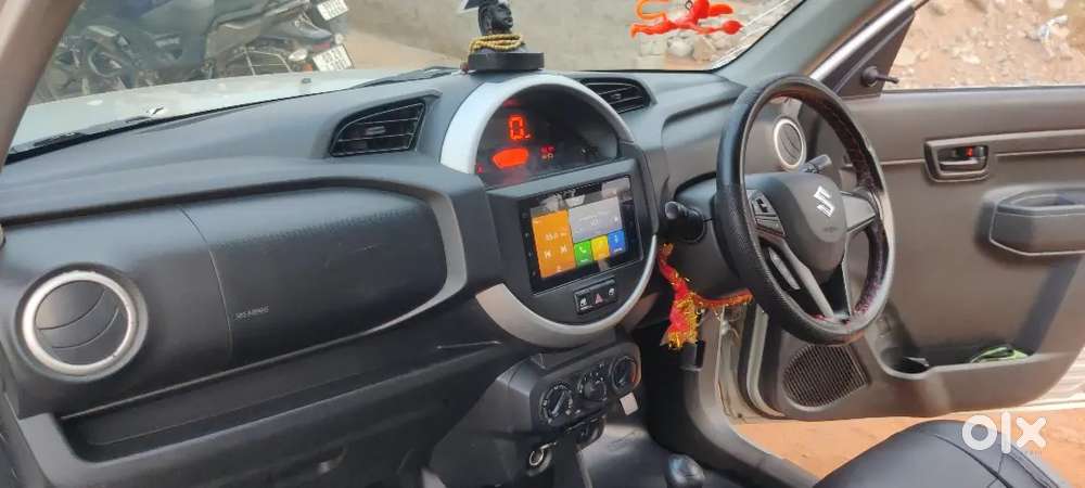 Maruti S-presso Vaxi+