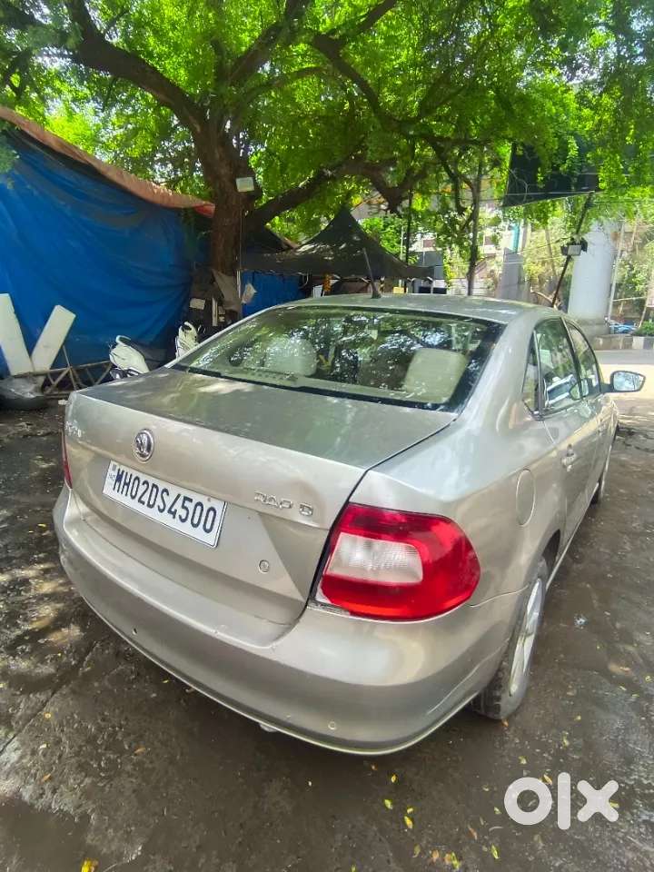 Skoda Rapid 1.6 Mpi At Elegance, 2014, Petrol