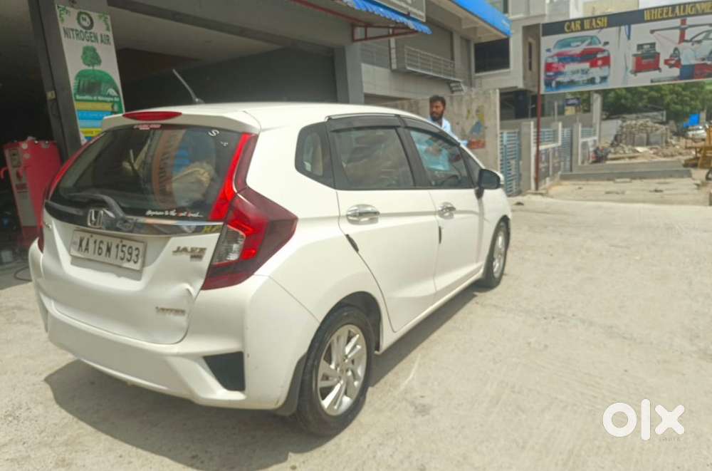 Honda Jazz Diesel Manual 2015 Km Driven
