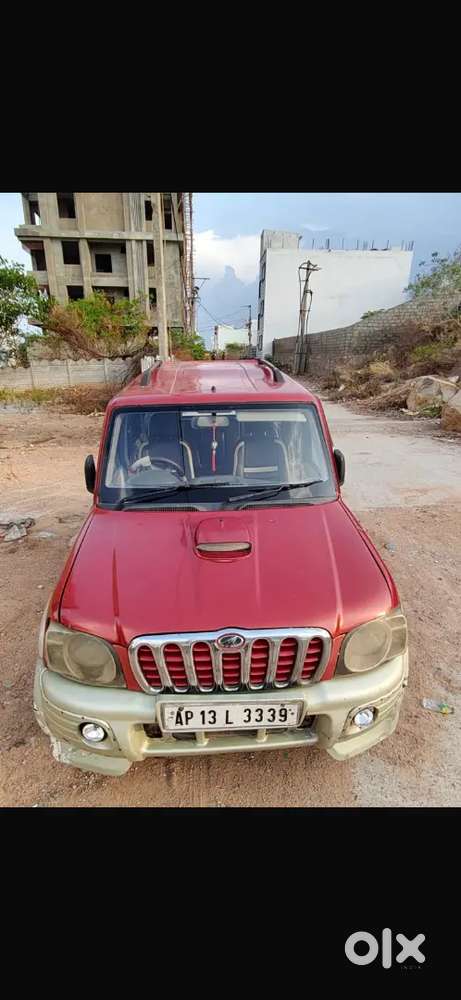 Mahindra Scorpio 2006 Diesel 165000 Km Driven