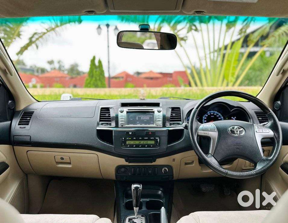 Toyota Fortuner 3.0 4x2 Automatic, 2015, Diesel