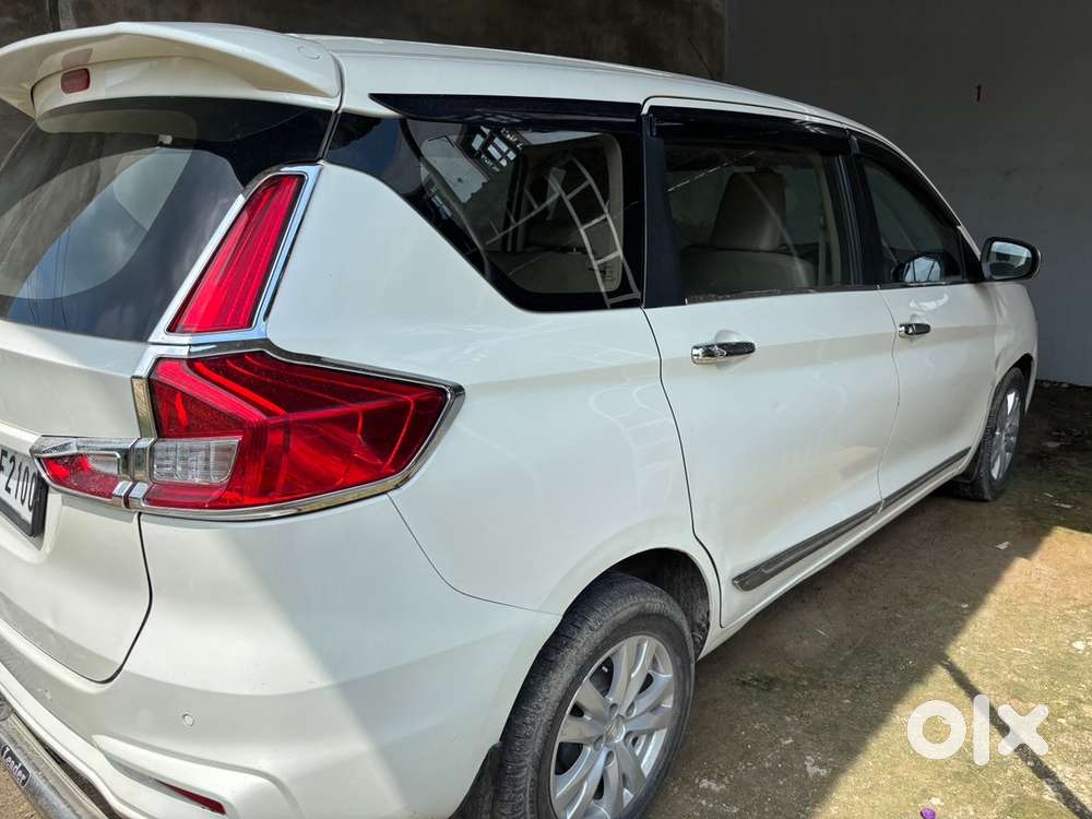 2021 Maruti Ertiga Vxi Cng