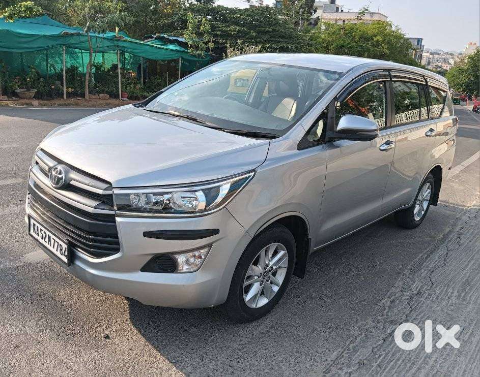 Toyota Innova Crysta 2.8 Gx At, 2017, Diesel