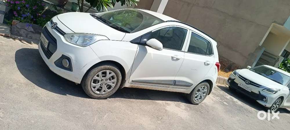 Hyundai Grand I10 Crdi Sportz 2015