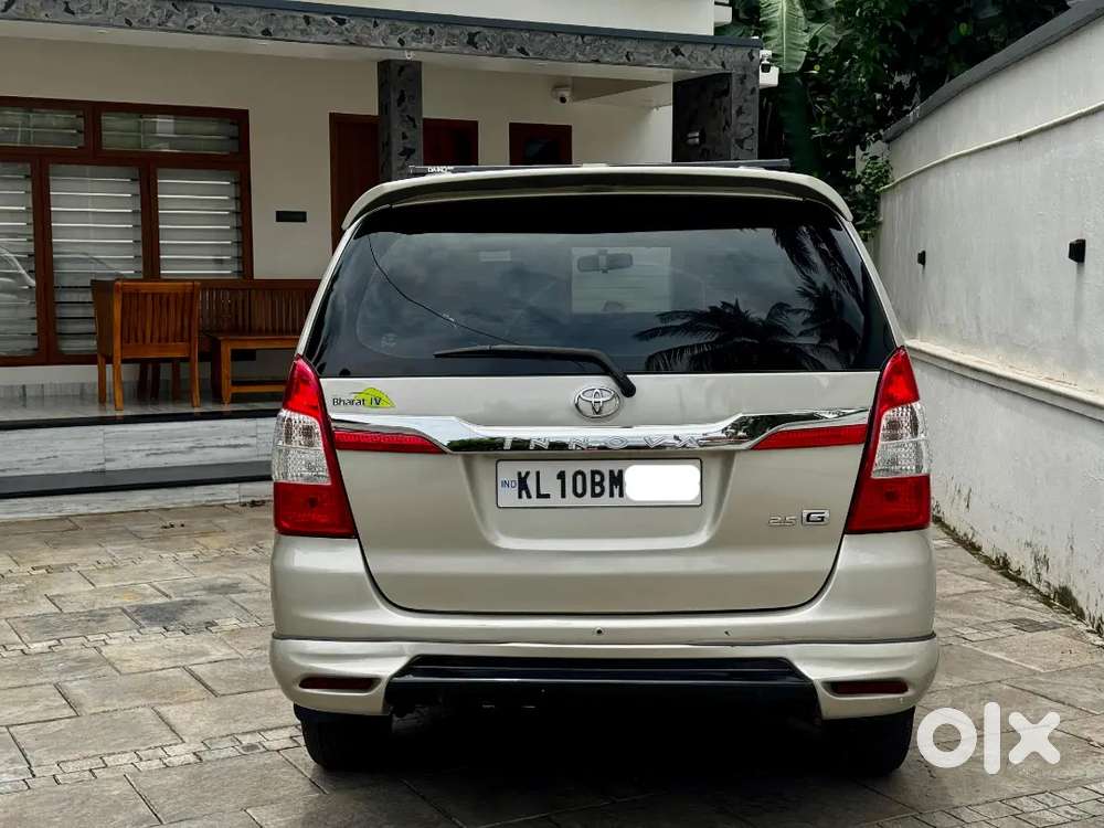 Toyota Innova Diesel 2015 2.5g E4 Bs4 8s