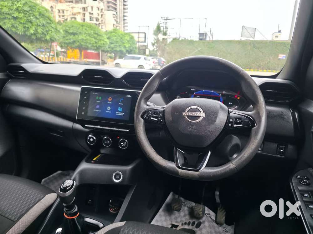 Nissan Magnite Kuro Edition 1.0 Petrol Mt, 2024, Petrol