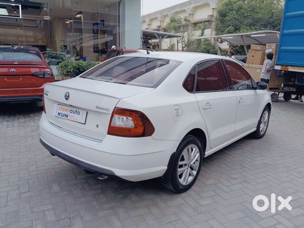 Skoda Rapid 1.6 Mpi Style, 2018, Petrol