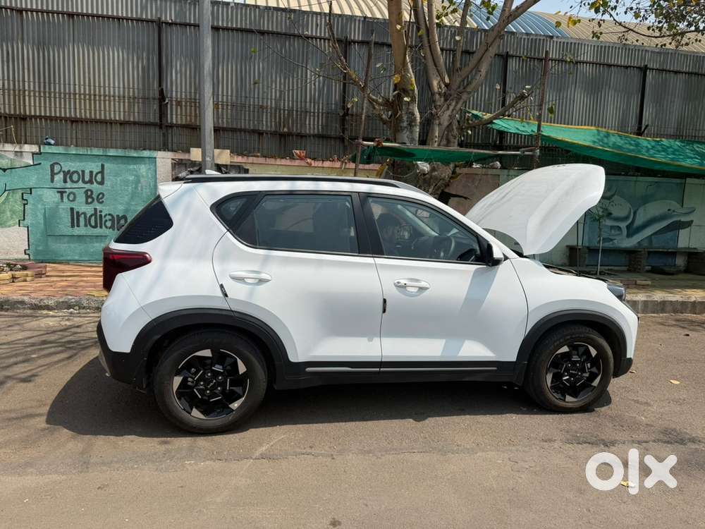 Kia Sonet 2025 Petrol 2500 Km Driven