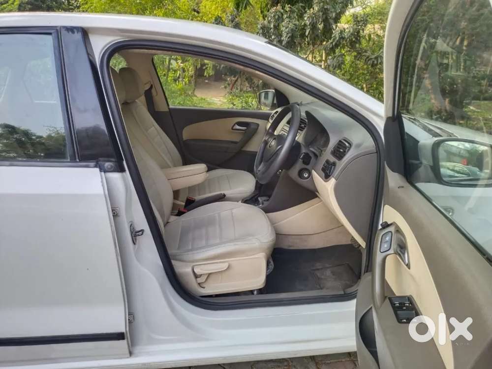 Volkswagen Vento 1.2l Tsi Highline Plus At Petrol, 2015, Petrol