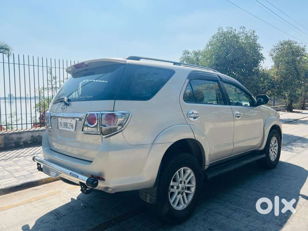 Toyota Fortuner 3.0 4x4 Manual, 2013, Diesel