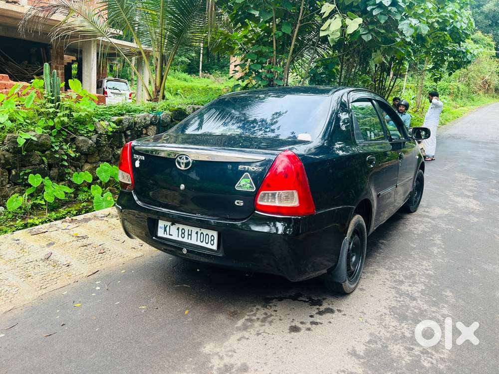 Toyota Etios Petrol 85000 Km Driven 2nd Owner Full Paper