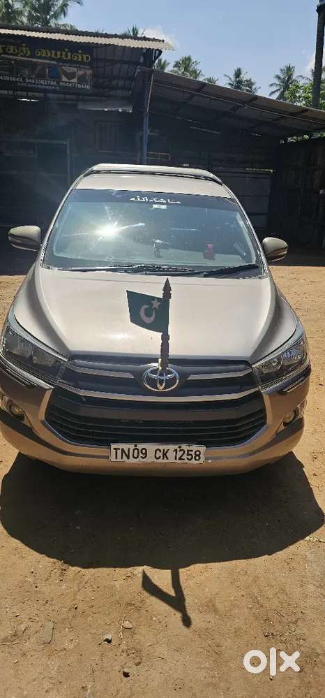 Toyota Innova Crysta 2017 Diesel 110000 Km Driven