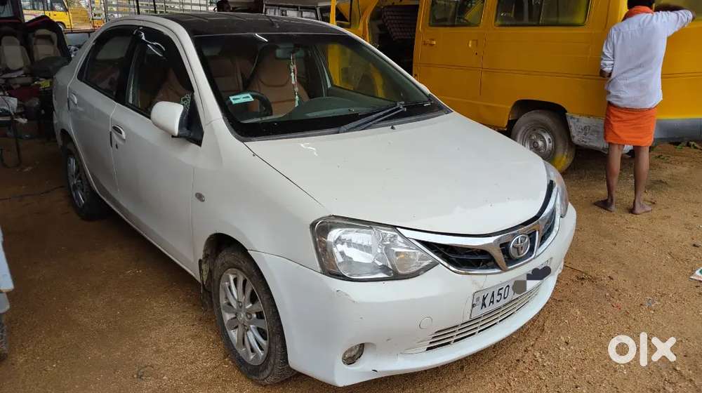 Toyota Etios 2012