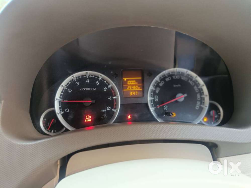 Maruti Suzuki Ertiga Vxi Abs Bs Iv, 2013, Petrol
