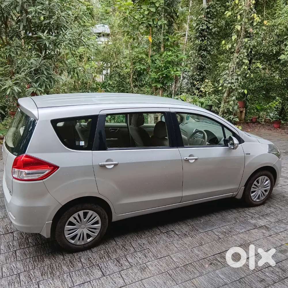 Maruti Suzuki Ertiga 2012