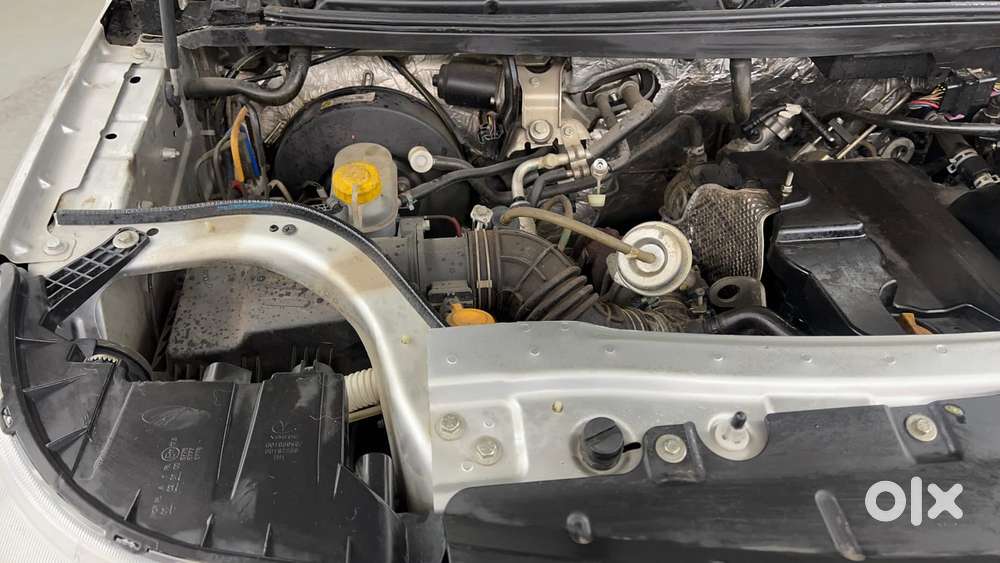 Mahindra Tuv 300 Mhawk100 T8, 2016, Diesel