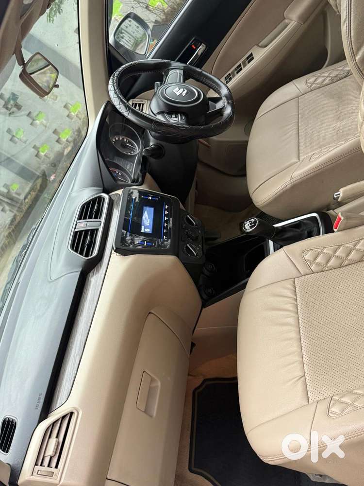 Maruti Suzuki Dzire 1.2 Vxi, 2022, Petrol