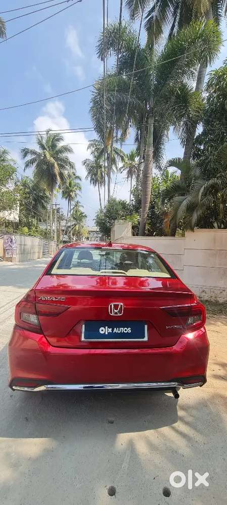 Honda Amaze 2023 Petrol Vx 1.2 Iv-tech 9000 Km Driven