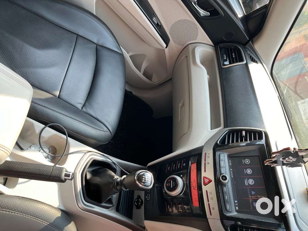 I Am Selling My Car.