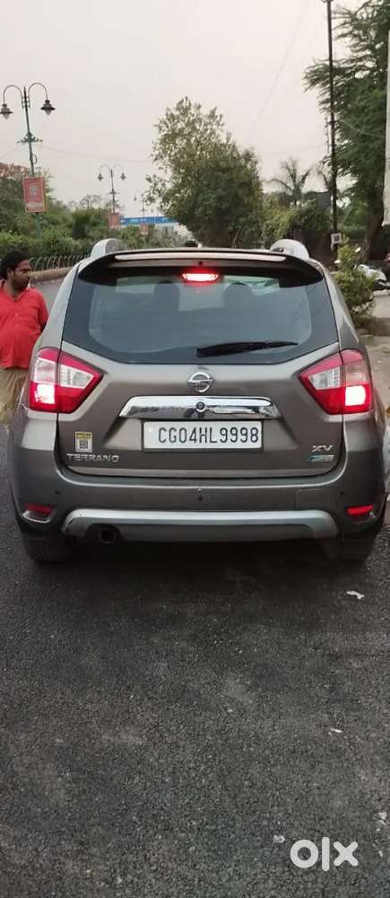 Nissan Terrano 2014 Diesel 200000 Km Driven Abs: Yes Accidental :no