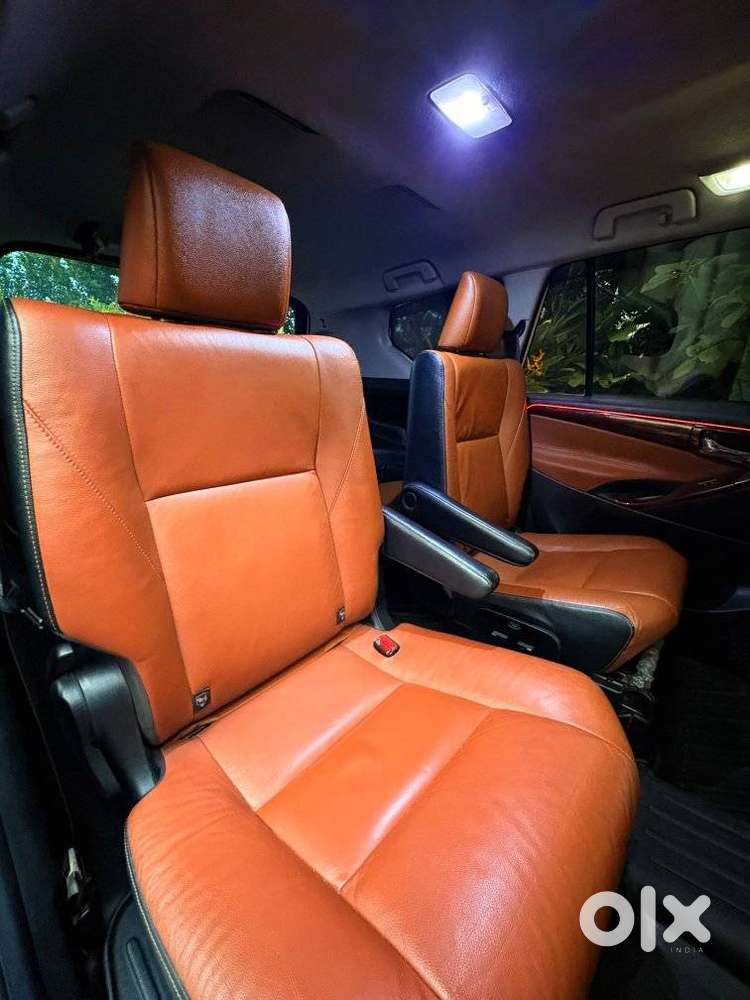 Toyota Innova Crysta 2.8 Z, 2016, Diesel