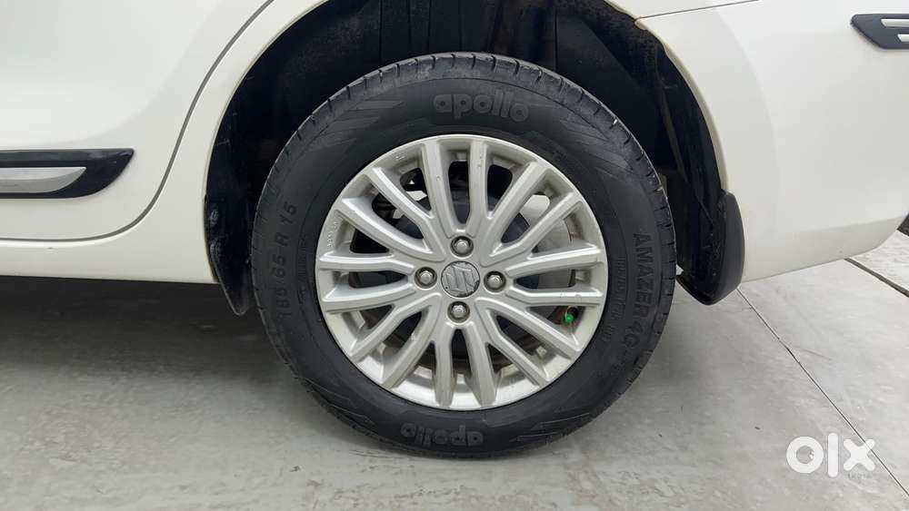 Maruti Suzuki Dzire Zxi Ags, 2023, Petrol