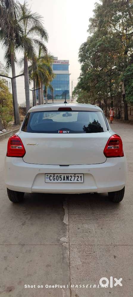 Maruti Suzuki Swift 1.2 Vxi (o), 2022, Petrol