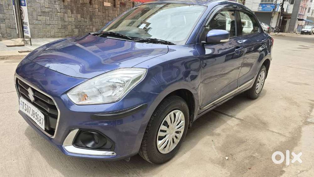 Maruti Suzuki Dzire 1.2 Vxi, 2022, Petrol
