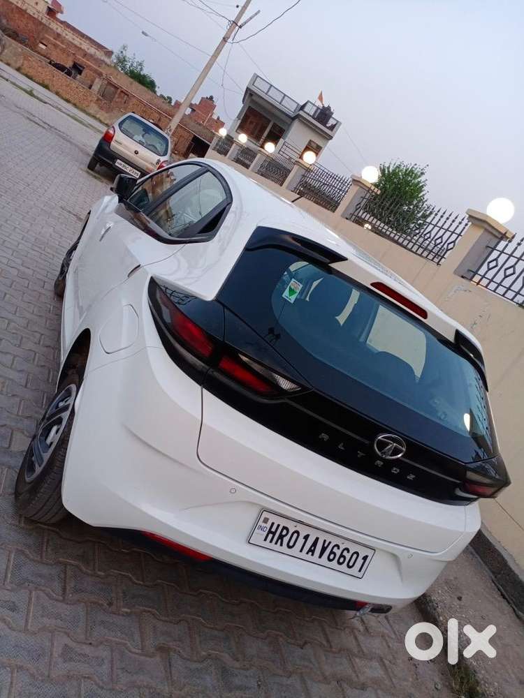 Tata Altroz 2021 Petrol Well Maintained
