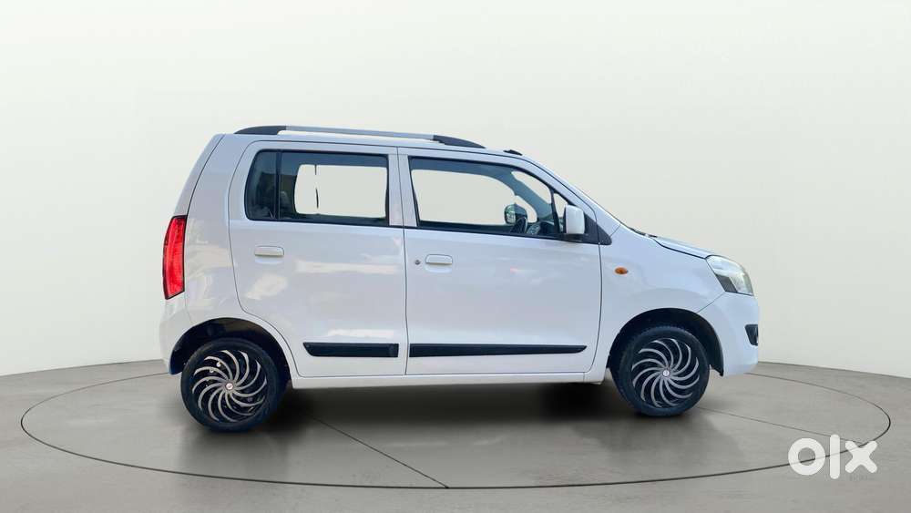 Maruti Suzuki Wagon R 1.0 Vxi, 2016, Cng & Hybrids