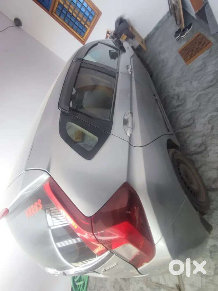 Honda Jazz V Automatic 2016