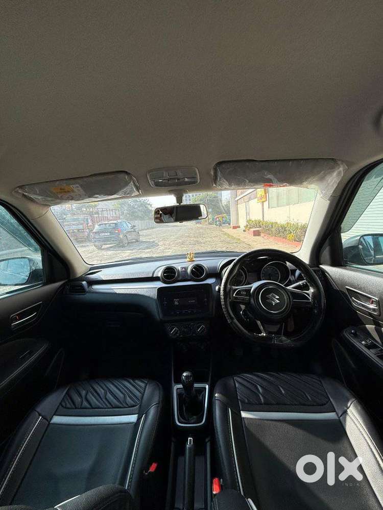 Maruti Suzuki Swift Vxi Optional, 2023, Petrol