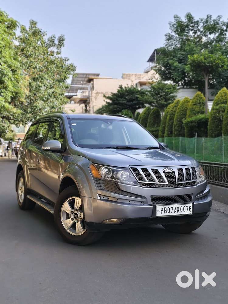 Mahindra Xuv500 W8 Dual Tone, 2013, Diesel