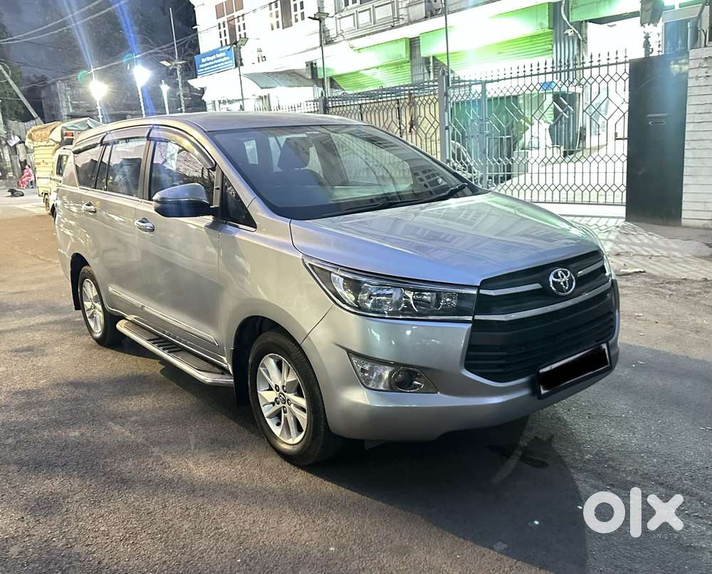 Toyota Innova Crysta