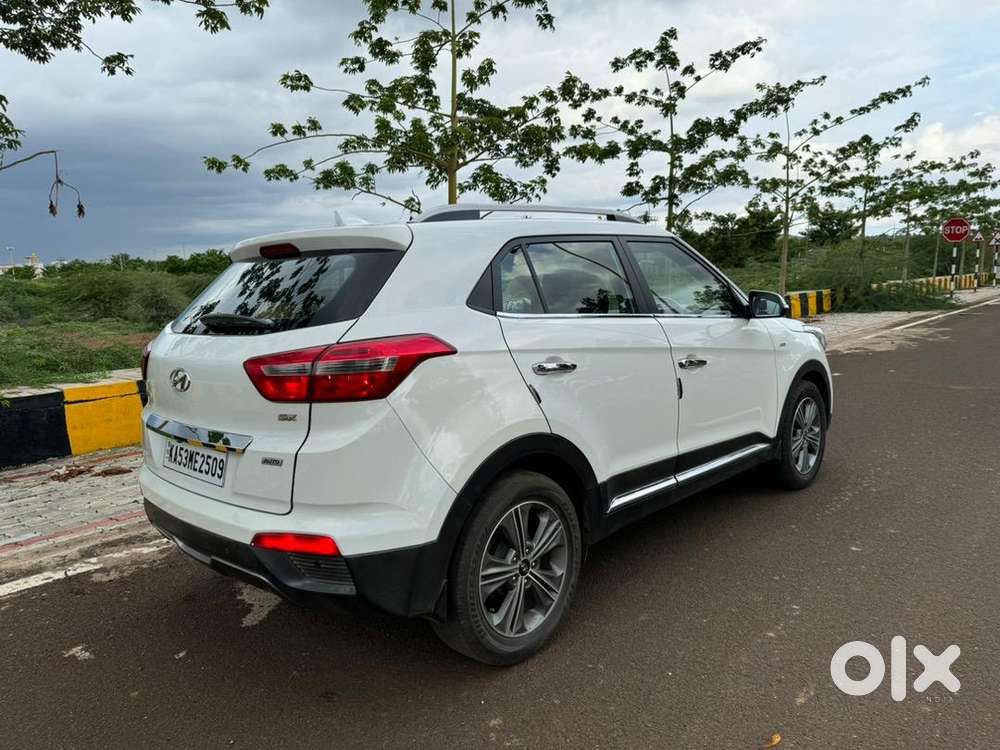 Genuine Car With Full Showroom Service Records