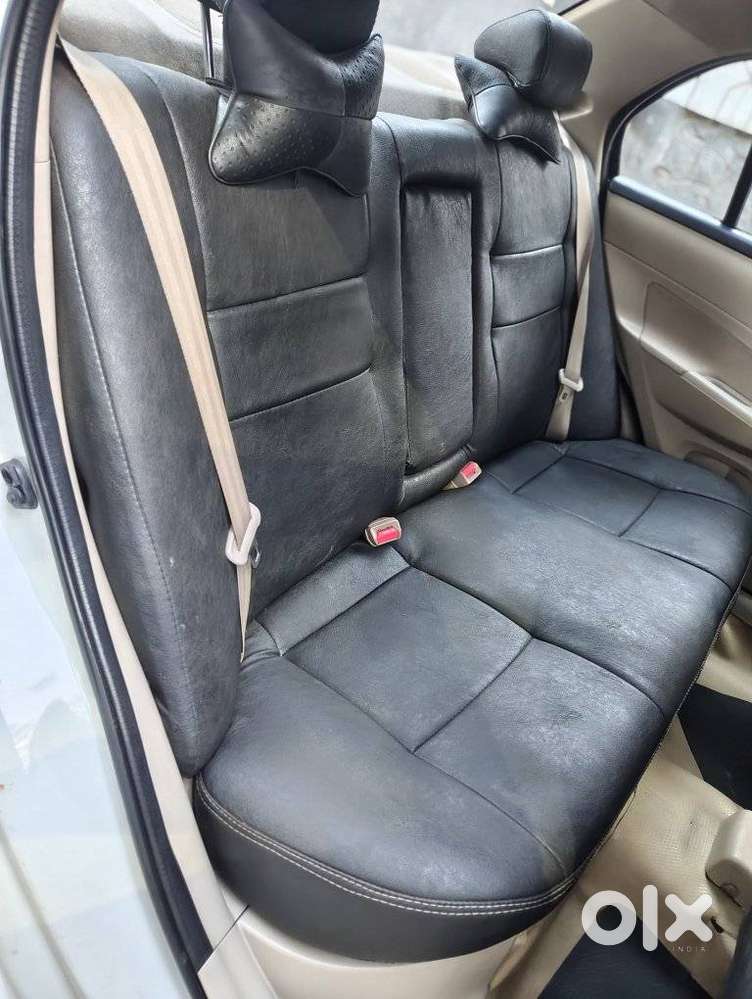 Maruti Suzuki Dzire 1.2 Vxi, 2016, Petrol