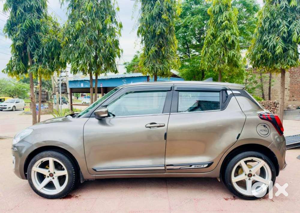 Maruti Suzuki Swift Vxi Abs Bsiv, 2019, Petrol