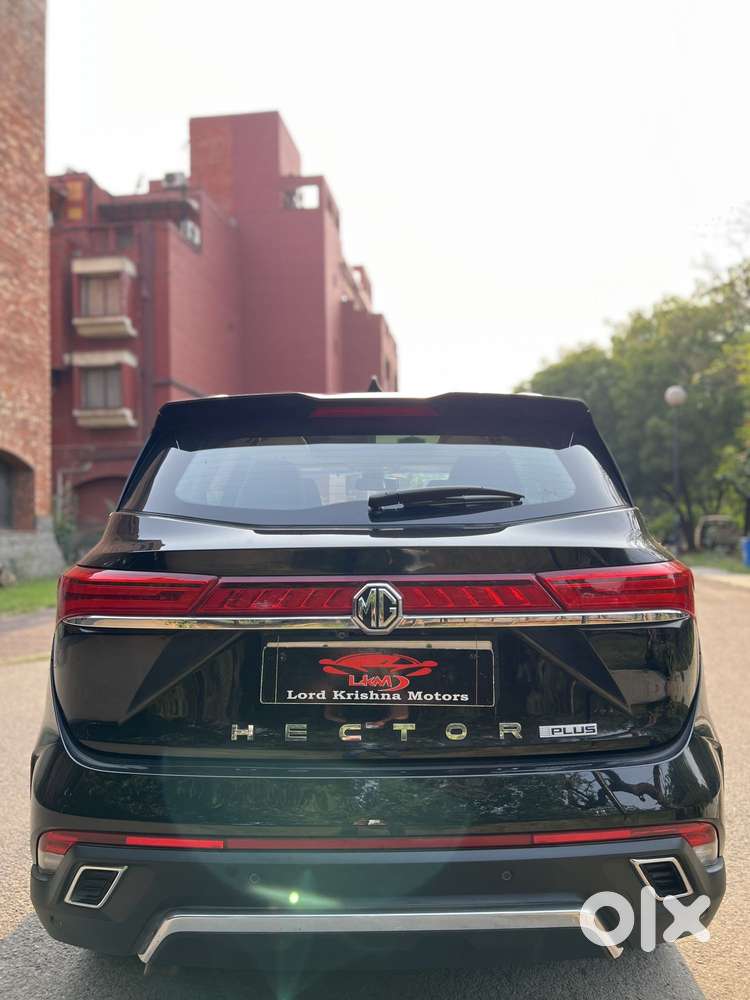 Mg Hector Plus Sharp Pro 1.5 Turbo Petrol Cvt 6 Str, 2024, Petrol