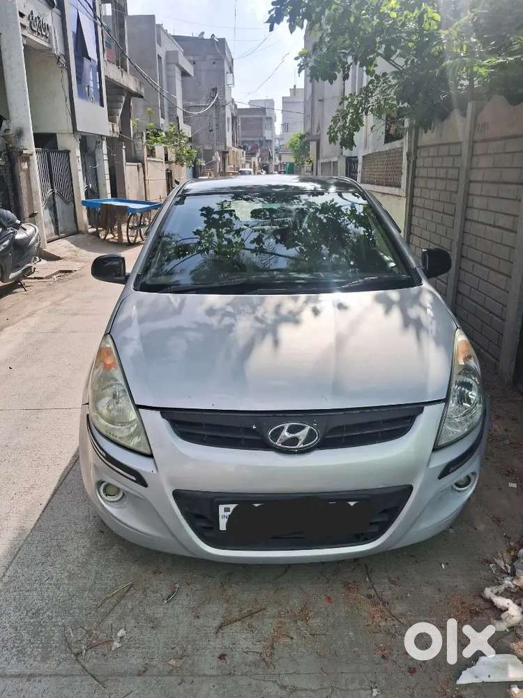 Hyundai I20 2010 Petrol Well Maintained